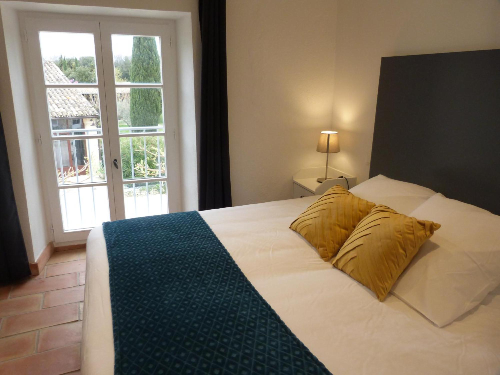 Prieure De Grignan Hotel ภายนอก รูปภาพ